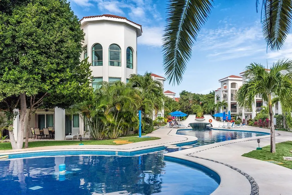 Paseo Luxury Suites Playa del Carmen 0*,